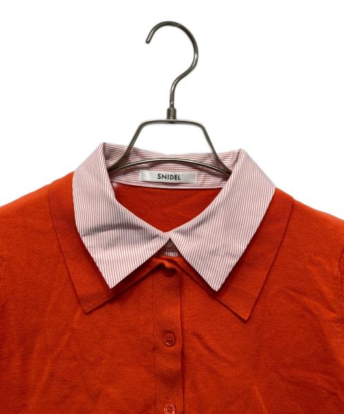 Snidel（スナイデル）Snidel (スナイデル) シャツドッキングヘムボリュームニットプルオーバー レッド サイズ:F 未使用品の古着・服飾アイテム