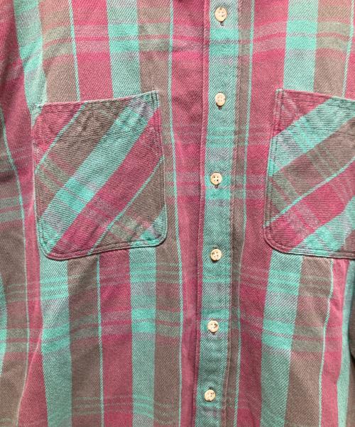 ST JOHN'S BAY（セントジョンズベイ）ST JOHN'S BAY (セントジョンズベイ) 襟芯ネルシャツ レッド×グリーン サイズ:ＸＬの古着・服飾アイテム
