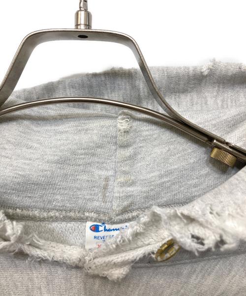 Champion REVERSE WEAVE（チャンピオン リバース ウィーブ）Champion REVERSE WEAVE (チャンピオン リバース ウィーブ) ハトメ付３段プリントプルオーバーパーカー グレー サイズ:XLの古着・服飾アイテム