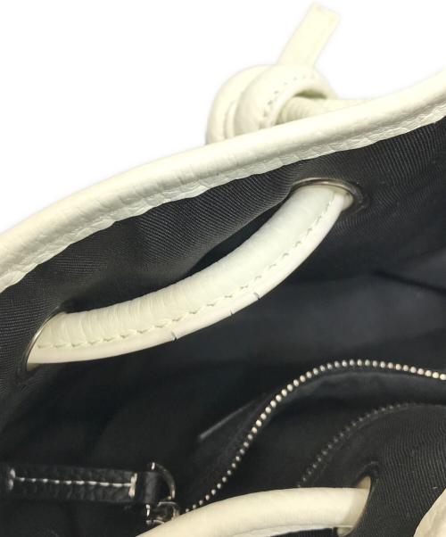 VASIC（ヴァジック）VASIC (ヴァジック) ボンドミニバッグ ブラックの古着・服飾アイテム