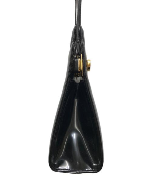 Ferragamo（フェラガモ）Ferragamo (フェラガモ) ワンダ 2WAY ミニバッグ ブラックの古着・服飾アイテム