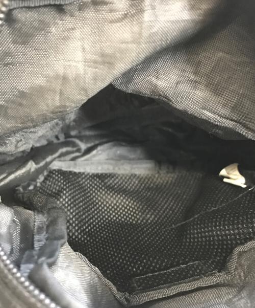 SUPREME（シュプリーム）Supreme (シュプリーム) ショルダーバッグ ブラックの古着・服飾アイテム