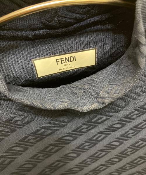 FENDI（フェンディ）FENDI (フェンディ) ジャガードズッカ柄Tシャツ ブルー サイズ:Sの古着・服飾アイテム