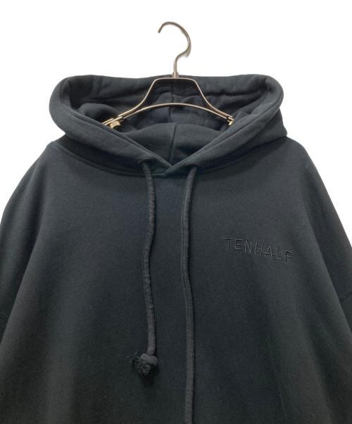 TENHALF（テンハーフ）TENHALF (テンハーフ) プルオーバーパーカー ブラック サイズ:FREEの古着・服飾アイテム