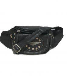 HARLEY-DAVIDSON（ハーレーダビッドソン）の古着「レザースタッズボディバッグ」｜ブラック