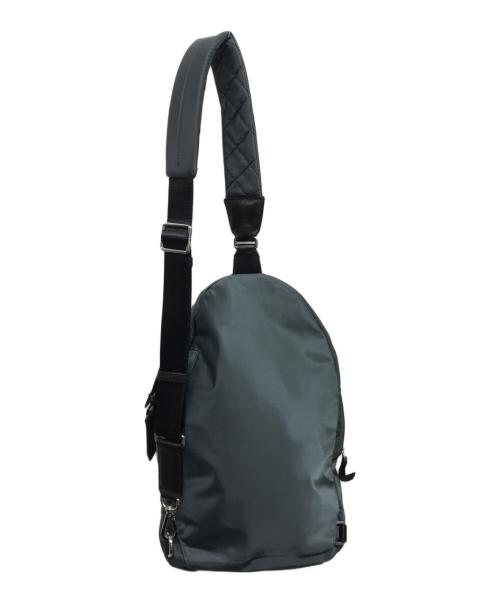 TUMI（トゥミ）TUMI (トゥミ) VOYAGEUR SLING BAG グレーの古着・服飾アイテム