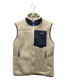 Patagonia（パタゴニア）の古着「CLASSIC RETRO-X VEST 23048」｜ベージュ
