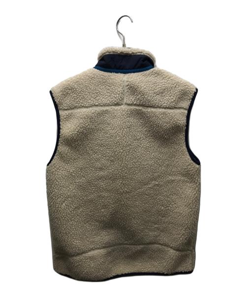 Patagonia（パタゴニア）Patagonia (パタゴニア) CLASSIC RETRO-X VEST 23048 ベージュ サイズ:Mの古着・服飾アイテム