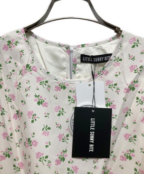little sunny bite（リトルサニーバイト）Little sunny bite (リトルサニーバイト) floral mini dress ホワイト サイズ:M 未使用品の古着・服飾アイテム