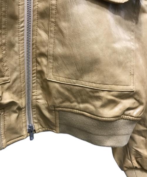 NKNIT（ンニット）NKNIT (ンニット) synthetic leather padded jacket （シンセティックレザーパテッドジャケット）N25AW-103 ベージュ サイズ:FREEの古着・服飾アイテム