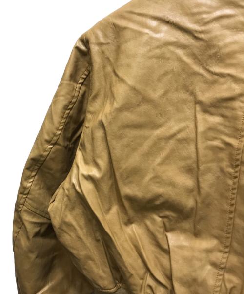 NKNIT（ンニット）NKNIT (ンニット) synthetic leather padded jacket （シンセティックレザーパテッドジャケット）N25AW-103 ベージュ サイズ:FREEの古着・服飾アイテム