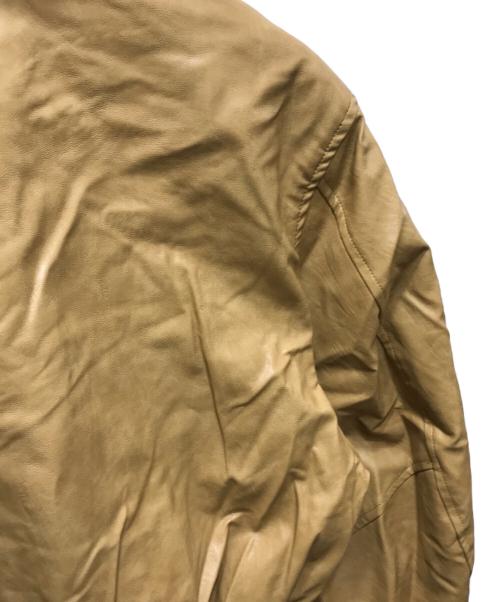 NKNIT（ンニット）NKNIT (ンニット) synthetic leather padded jacket （シンセティックレザーパテッドジャケット）N25AW-103 ベージュ サイズ:FREEの古着・服飾アイテム