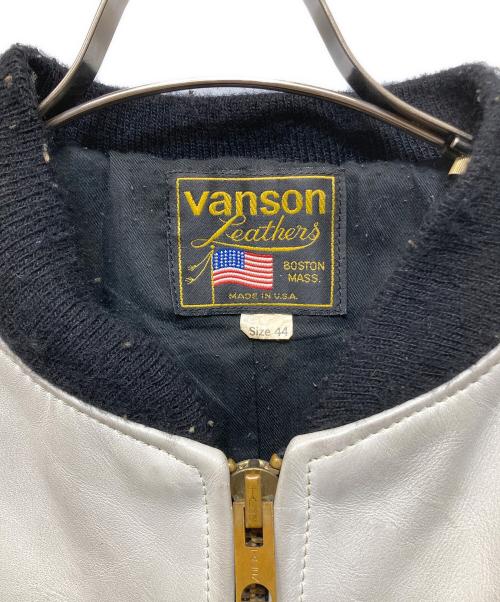 VANSON（バンソン）VANSON (バンソン) TJレーシングレザージャケット ホワイト×ブラック サイズ:44の古着・服飾アイテム
