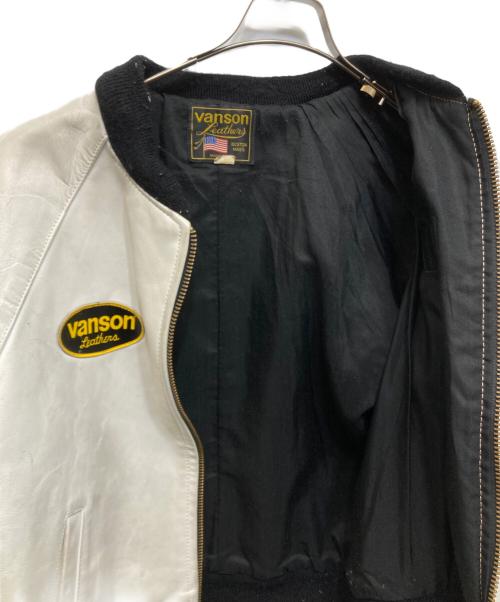VANSON（バンソン）VANSON (バンソン) TJレーシングレザージャケット ホワイト×ブラック サイズ:44の古着・服飾アイテム