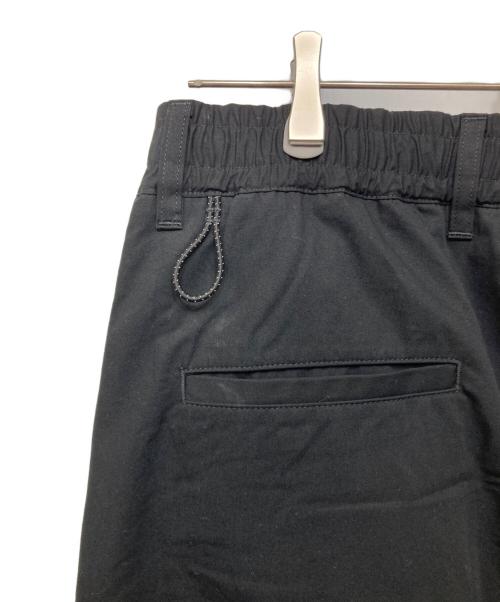 FARAH（ファーラー）FARAH (ファーラー) is-ness (イズネス) COOKS Easy Wide Straight Pants ブラック サイズ:L 未使用品の古着・服飾アイテム
