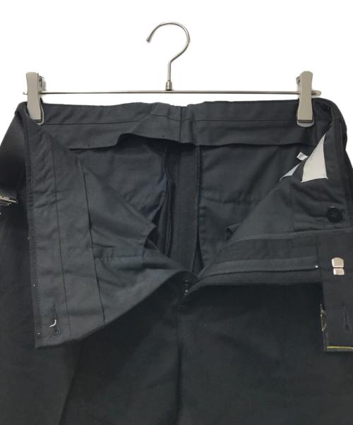 DIOR HOMME（ディオール オム）Dior Homme (ディオール オム) ベルト付センタープレスパンツ　333C159A2000 ブラック サイズ:44の古着・服飾アイテム
