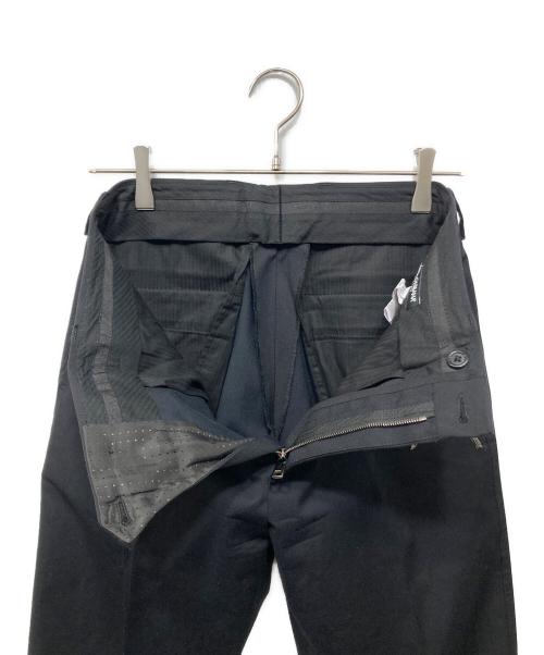 DOLCE & GABBANA（ドルチェ＆ガッバーナ）DOLCE & GABBANA (ドルチェ＆ガッバーナ) 薔薇刺繍パンツ ブラック サイズ:44の古着・服飾アイテム