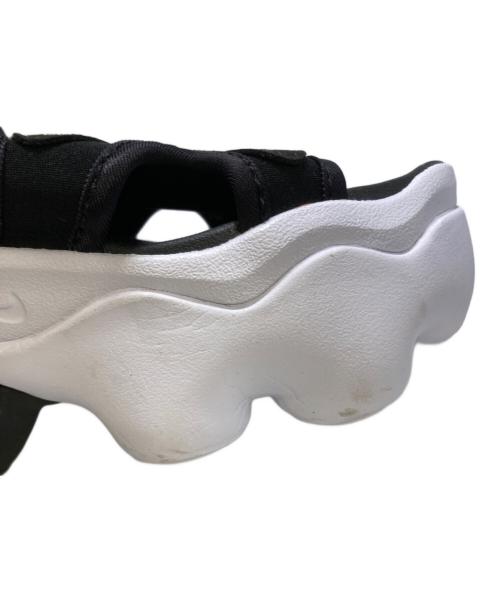 NIKE（ナイキ）NIKE (ナイキ) エア マックス ココ サンダル ホワイト×ブラック サイズ:22の古着・服飾アイテム