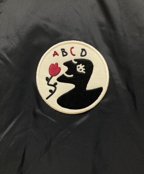 ABCD FLEURS（エービーシーディー フルール）ABCD FLEURS (エービーシーディー フルール) コーチジャケット ブラック サイズ:XLの古着・服飾アイテム