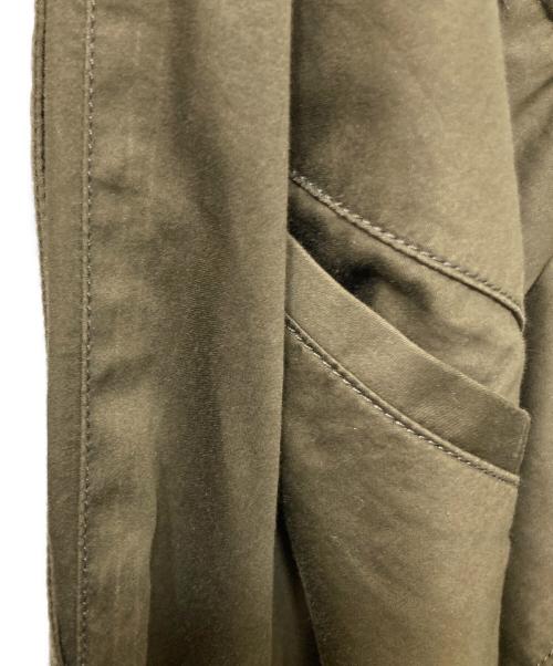 OAMC（オーエーエムシー）OAMC (オーエーエムシー) Cropped Drawcord Trousers カーキ サイズ:Lの古着・服飾アイテム