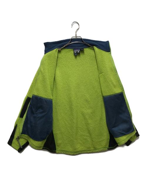 Patagonia（パタゴニア）Patagonia (パタゴニア) R2 Jacket / フリースジャケット / 25130 / USA製 グリーン サイズ:Mの古着・服飾アイテム