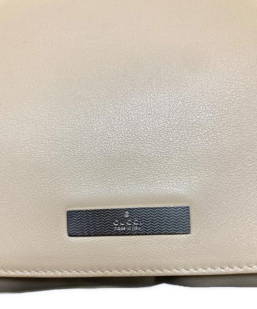 GUCCI（グッチ）GUCCI (グッチ) チェーンワンショルダーバッグ ベージュの古着・服飾アイテム