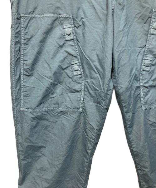 C.P COMPANY（シーピーカンパニー）C.P COMPANY (シーピーカンパニー) Flatt Nylon Thigh Pockets Pants ブルー サイズ:48の古着・服飾アイテム