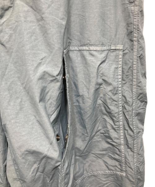 C.P COMPANY（シーピーカンパニー）C.P COMPANY (シーピーカンパニー) Flatt Nylon Thigh Pockets Pants ブルー サイズ:48の古着・服飾アイテム