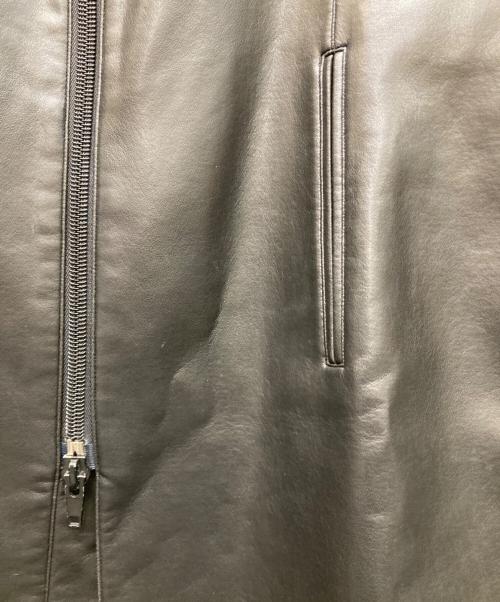 EMPORIO ARMANI（エンポリオ アルマーニ）EMPORIO ARMANI (エンポリオ アルマーニ) レザーライクジップコート ブラック サイズ:54の古着・服飾アイテム
