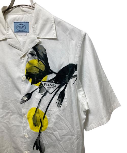 PRADA（プラダ）PRADA (プラダ) フローラルプリントポプリン半袖 シャツ ホワイト サイズ:XLの古着・服飾アイテム