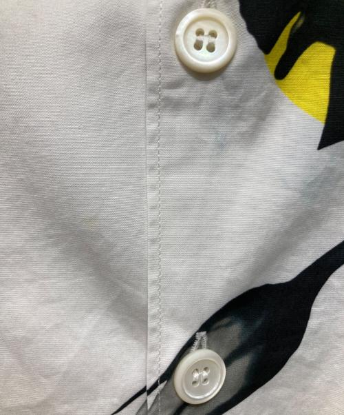 PRADA（プラダ）PRADA (プラダ) フローラルプリントポプリン半袖 シャツ ホワイト サイズ:XLの古着・服飾アイテム