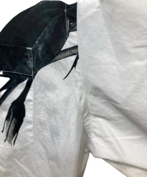 PRADA（プラダ）PRADA (プラダ) フローラルプリントポプリン半袖 シャツ ホワイト サイズ:XLの古着・服飾アイテム