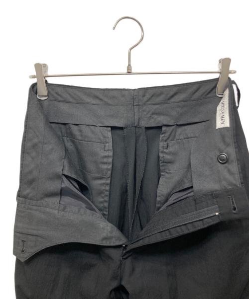 ISSEY MIYAKE MEN（イッセイミヤケメン）ISSEY MIYAKE MEN (イッセイミヤケメン) 90'sタックパンツ ブラック サイズ:Sの古着・服飾アイテム