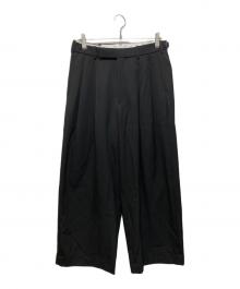 MARKA（マーカ）の古着「TWO TUCK BAGGY TROUSERS -2/60 WASHER WOOL GABARDINE」｜ブラック
