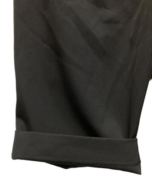 MARKA（マーカ）MARKA (マーカ) TWO TUCK BAGGY TROUSERS -2/60 WASHER WOOL GABARDINE ブラック サイズ:2の古着・服飾アイテム