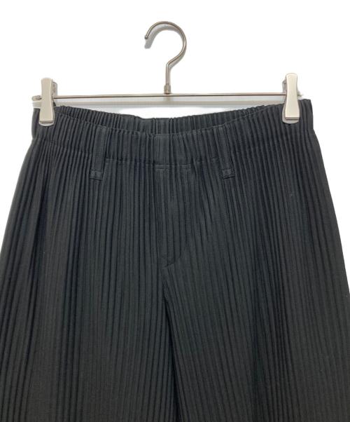 HOMME PLISSE ISSEY MIYAKE（オム プリッセ イッセイ ミヤケ）HOMME PLISSE ISSEY MIYAKE (オム プリッセ イッセイ ミヤケ) ベーシックプリーツパンツ ブラック サイズ:1の古着・服飾アイテム