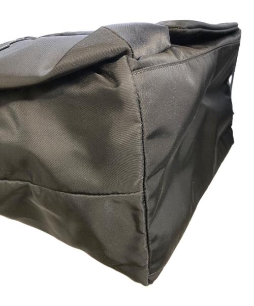 ANYA HINDMARCH（アニヤ・ハインドマーチ）ANYA HINDMARCH (アニヤ・ハインドマーチ) MULTI POCKET TOTE ブラックの古着・服飾アイテム