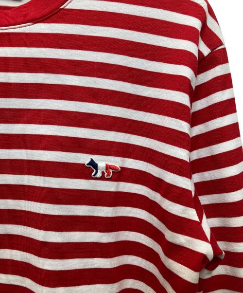 maison kitsune（メゾンキツネ）maison kitsune (メゾンキツネ) TRICOLOR FOX PATCH CLASSIC MARIN TEE-SHIRT レッド サイズ:Sの古着・服飾アイテム