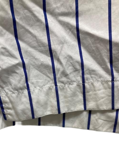 J.W.ANDERSON（ジェイダブリューアンダーソン）J.W.ANDERSON (ジェイダブリューアンダーソン) Relaxed Fit Shirt ブルー サイズ:40の古着・服飾アイテム
