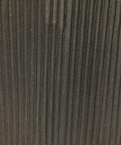 HOMME PLISSE ISSEY MIYAKE（オム プリッセ イッセイ ミヤケ）HOMME PLISSE ISSEY MIYAKE (オム プリッセ イッセイ ミヤケ) プリーツポロシャツ ブラック サイズ:２の古着・服飾アイテム