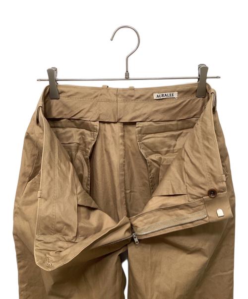 AURALEE（オーラリー）AURALEE (オーラリー) COTTON SILK GABARDINE SLACKS ブラウン サイズ:５の古着・服飾アイテム