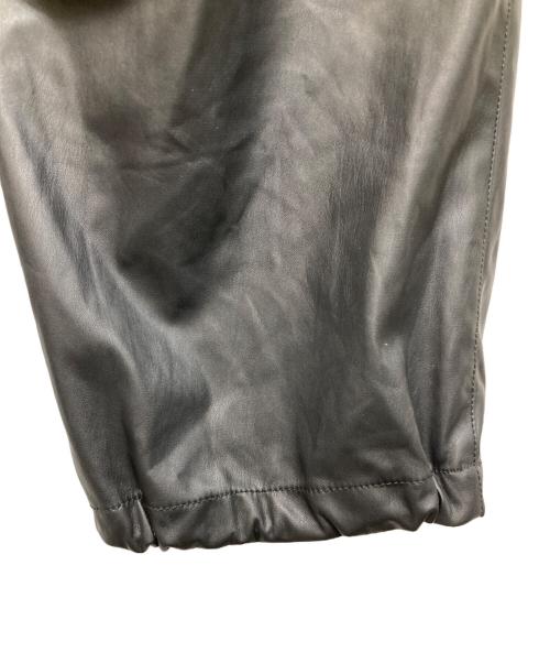 DAIWA PIER39（ダイワ ピア39）DAIWA PIER39 (ダイワ ピア39) TECH SYNTHETIC SKIN WINDBREAKER PANTS ブラック サイズ:Lの古着・服飾アイテム