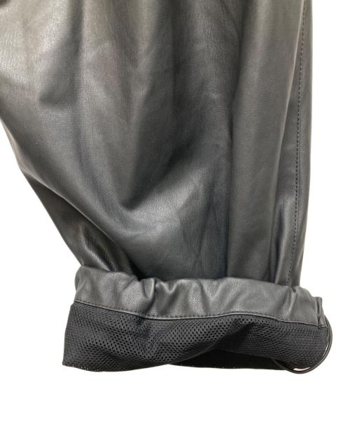 DAIWA PIER39（ダイワ ピア39）DAIWA PIER39 (ダイワ ピア39) TECH SYNTHETIC SKIN WINDBREAKER PANTS ブラック サイズ:Lの古着・服飾アイテム