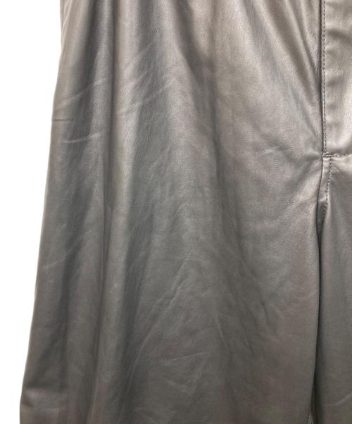 DAIWA PIER39（ダイワ ピア39）DAIWA PIER39 (ダイワ ピア39) TECH SYNTHETIC SKIN WINDBREAKER PANTS ブラック サイズ:Lの古着・服飾アイテム