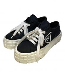 PRADA（プラダ）の古着「ダブルホイールナイロンギャバジンスニーカー」｜ブラック