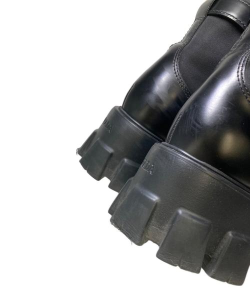 PRADA（プラダ）PRADA (プラダ) モノリスポーチ付 ブラッシュドレザー×RE-NYLON ブーツ / 255 ブラック サイズ:35 1/2の古着・服飾アイテム