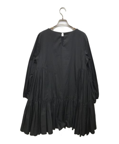merlette（マーレット）Merlette (マーレット) パフスリーブ ティアードワンピース ブラック サイズ:XSの古着・服飾アイテム