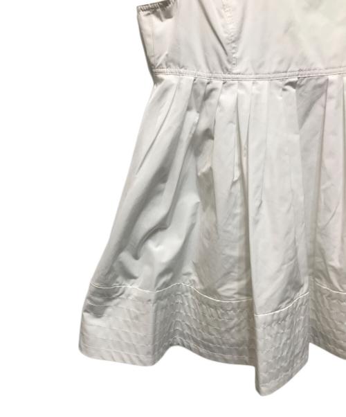 OHGA（オオガ）OHGA (オオガ) EMPIRE TOPS ホワイト サイズ:F 未使用品の古着・服飾アイテム