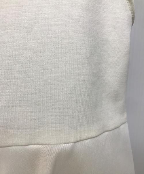 Heve（ヘイヴ）Heve (ヘイヴ) オーガンジーフリルトップス ホワイト サイズ:Fの古着・服飾アイテム