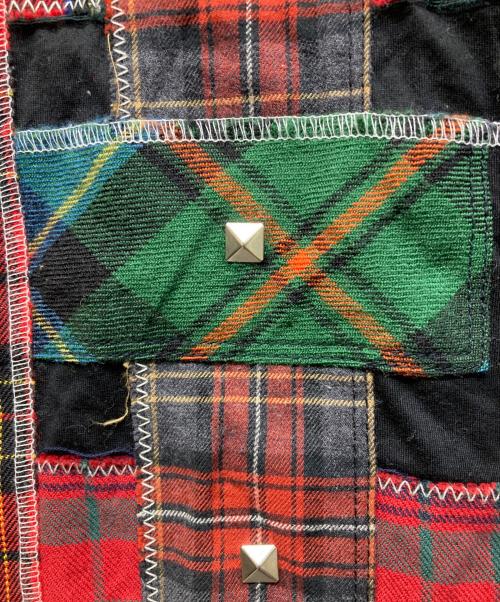 COMME des GARCONS JUNYA WATANABE MAN（コム デ ギャルソン ジュンヤ ワタナベ マン）COMME des GARCONS JUNYA WATANABE MAN (コム デ ギャルソン ジュンヤ ワタナベ マン) スタッズパッチワークTシャツ ブラック サイズ:Lの古着・服飾アイテム
